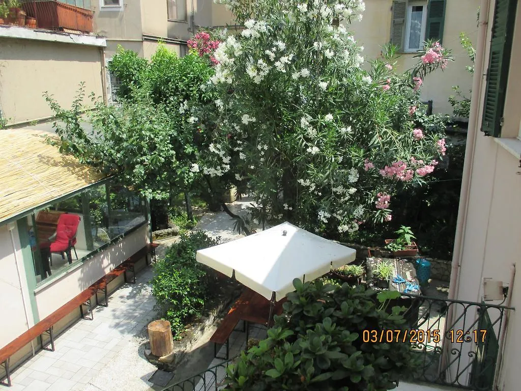 Appartement Il Giardino Degli Oleandri à La Spezia